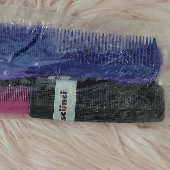 Brand New VINTAGE Y2K SCUNCI ASSORTED SALON COMBS PAK-6CT - Picture 4 of 6